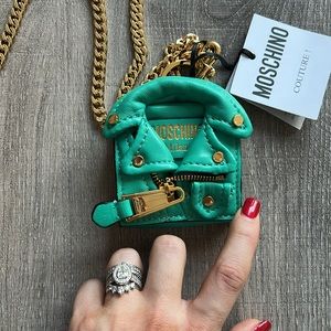 NWT ✨ MOSCHINO Logo Leather Convertible Clutch